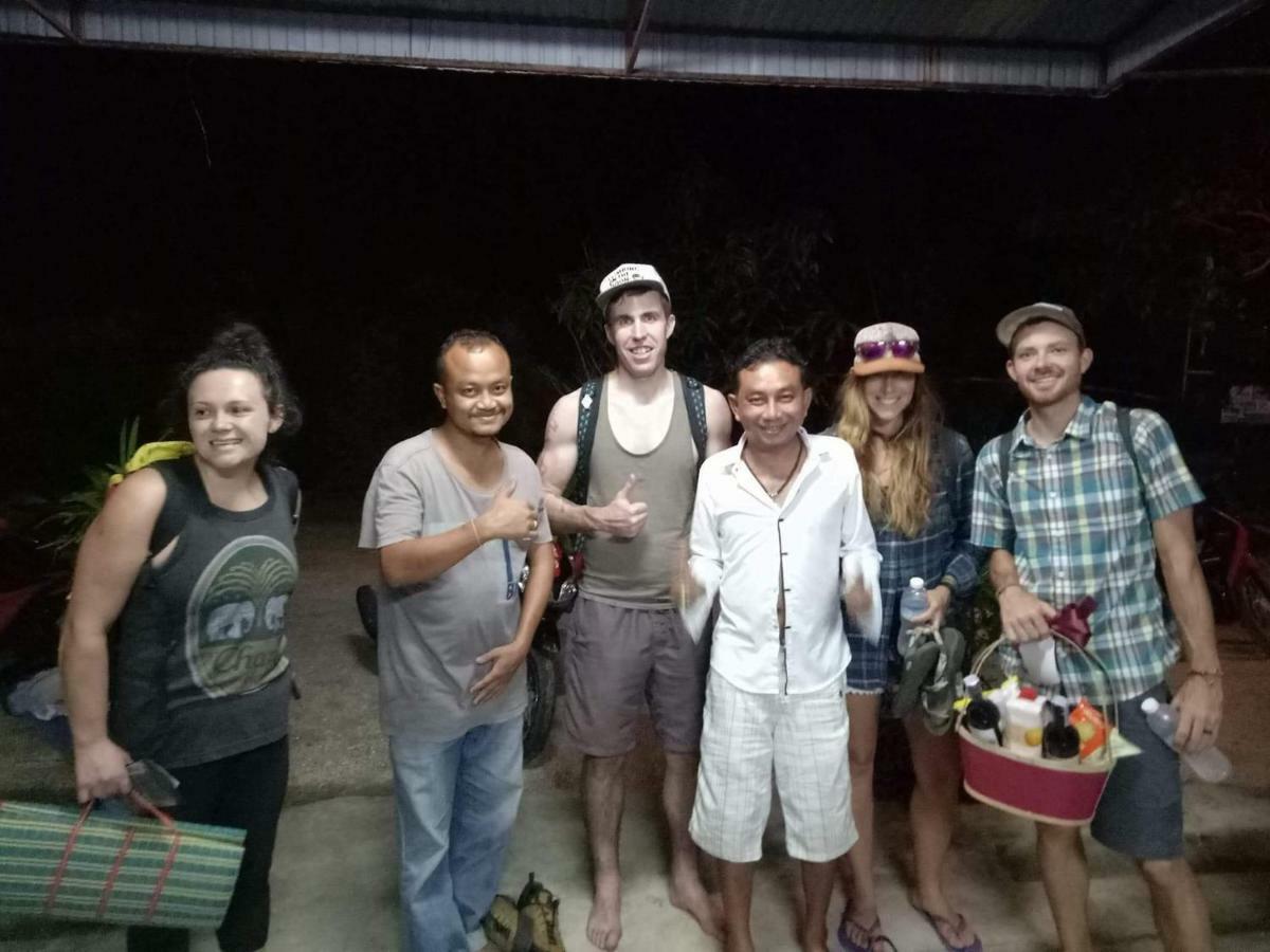 Baan Klong House Hotell Baan Khai Exteriör bild